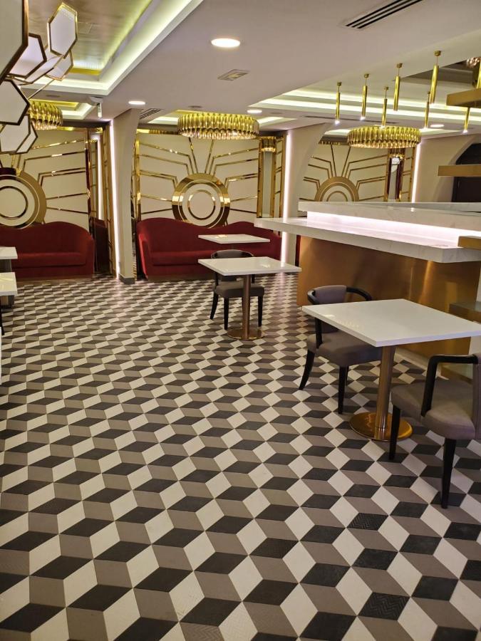 The B Premiere Hotel Doha Eksteriør billede